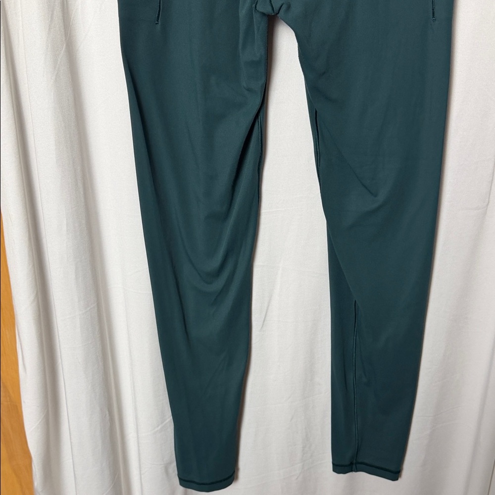 OFFLINE By Aerie Real Me XTRA High Waisted Hold Up! Pocket Legging Size SP - Picture 9 of 12